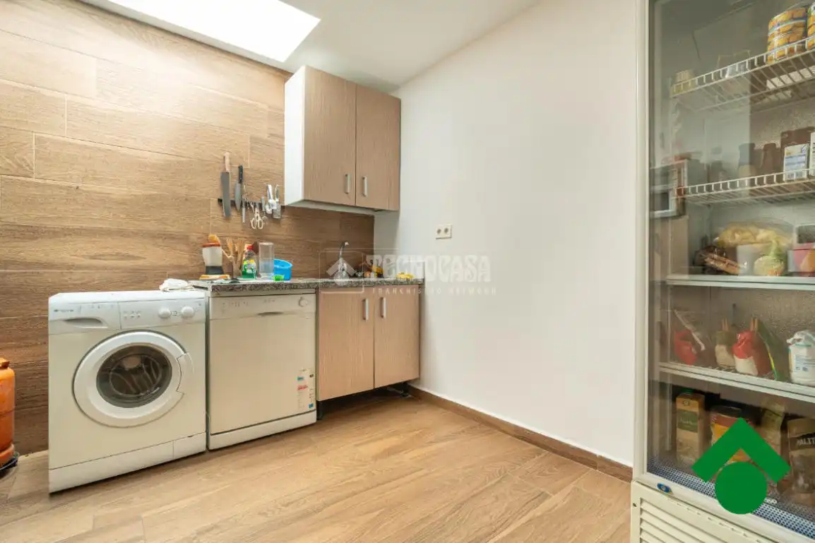 Casa aparellada en venda a Pinos Puente, imagen 8