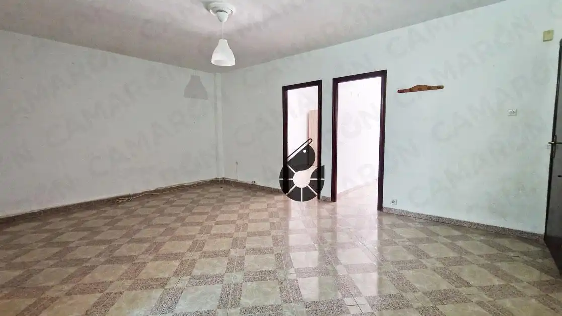 Appartamento con terrazza in vendita a Coria del Río, imagen 5