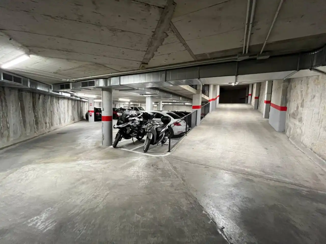 Einzelparkplatz mit Aufzug zur Miete in Calle Barcelona 43, imagen 11