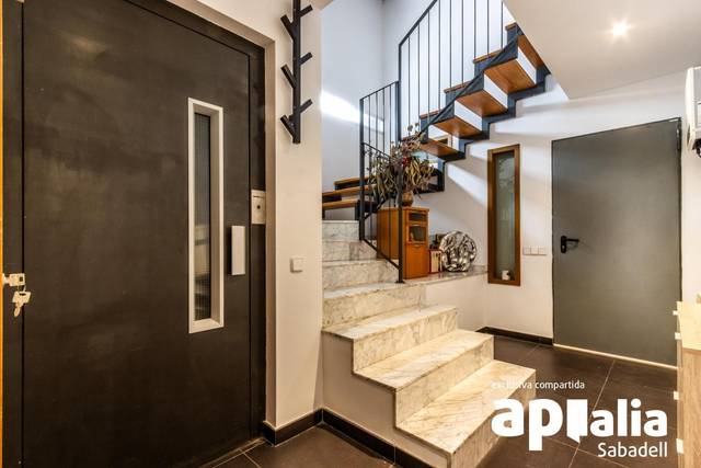 Casa-chalet en Venta en Gràcia