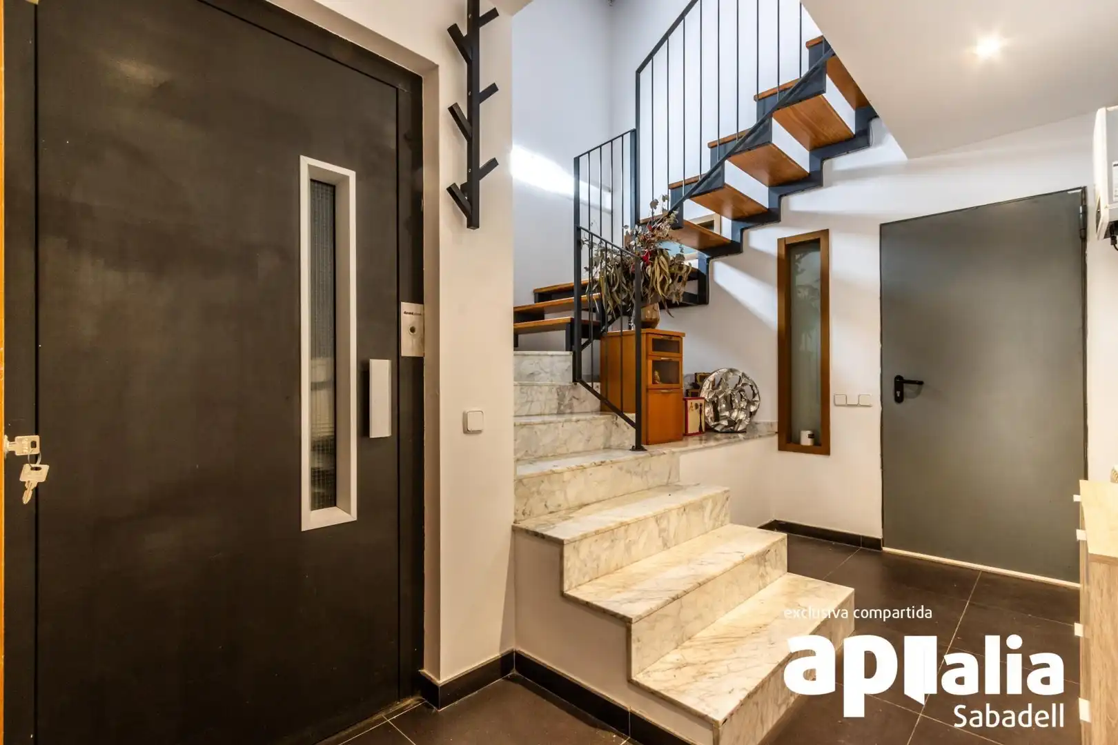 Houses for sale in Sabadell  with Air Conditioner, Heating and Parquet flooring