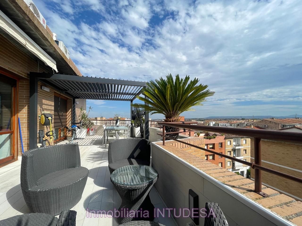 Terrace of Duplex for sale in Tudela  with Air Conditioner, Heating and Parquet flooring