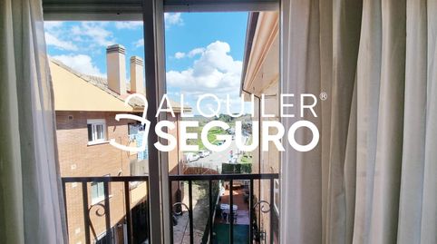 Foto 2 de Piso de alquiler en Peña de las Brujas, Casa Amarilla, Galapagar