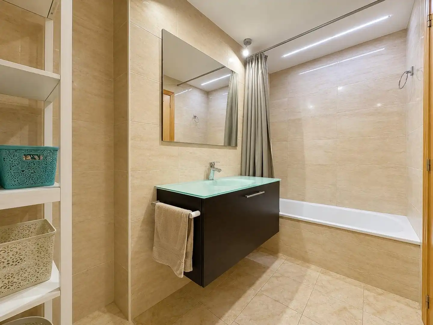 Baño de Piso en venta en Carlet con Aire acondicionado