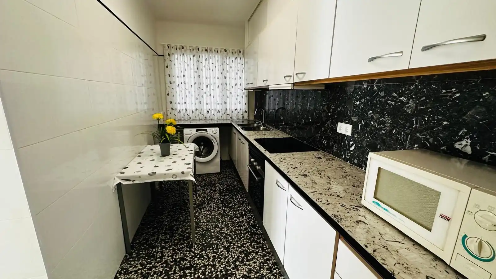 Kitchen of Flat for rent in Tortosa  with Air Conditioner, Heating and Furnished
