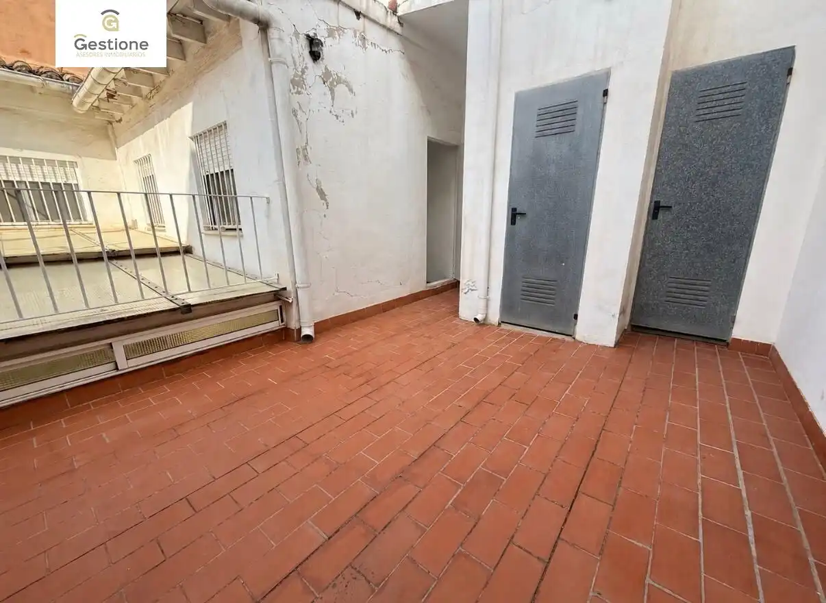 Einfamilien-Reihenhaus zum Verkauf in Burriana / Borriana mit Balkon