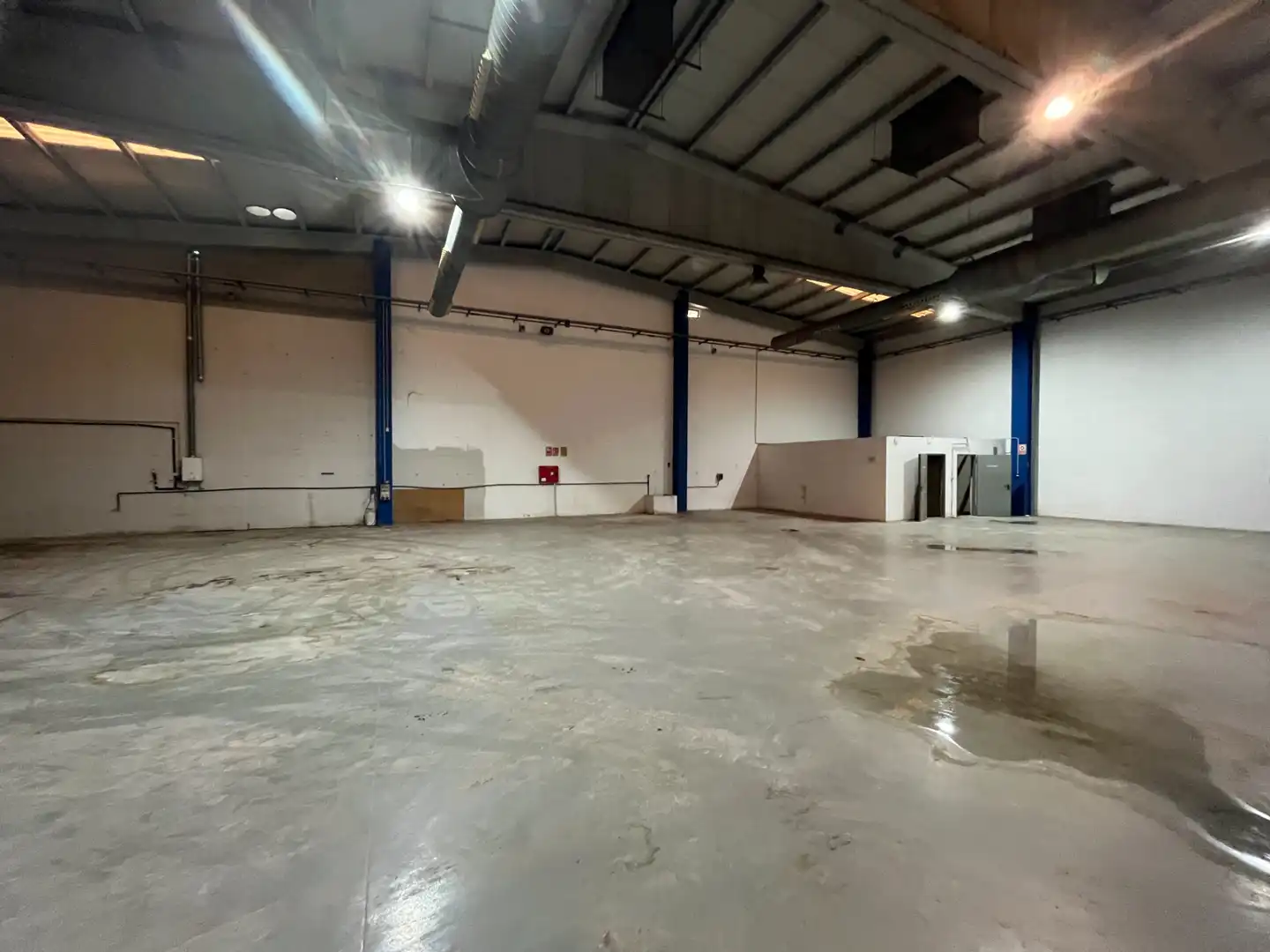 Nave industrial en venta en Riudellots de la Selva con Calefacción y Alarma
