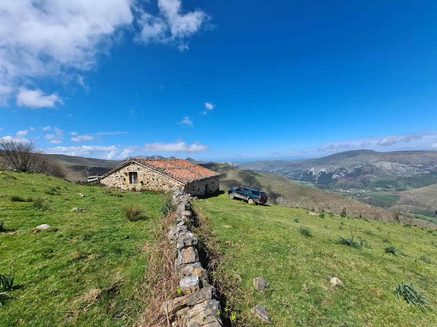 Vista exterior de Casa o xalet en venda en Rionansa amb Jardí privat