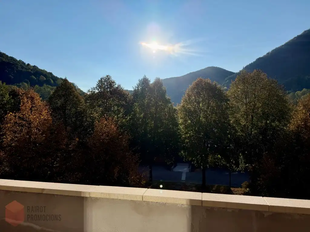 Außenansicht von Dachboden zum Verkauf in Camprodon