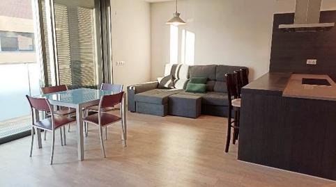 Foto 2 de Piso de alquiler en Carrer de Joan Alsina, Eixample Sud – Migdia, Girona Capital