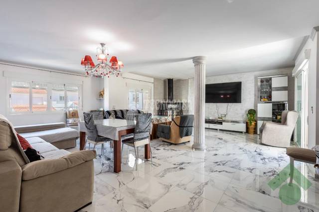 Casa-chalet en Venta en Nívar