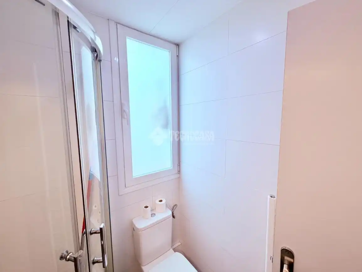 Baño de Piso en venta en Madrid con Aire acondicionado, Calefacción y Balcón