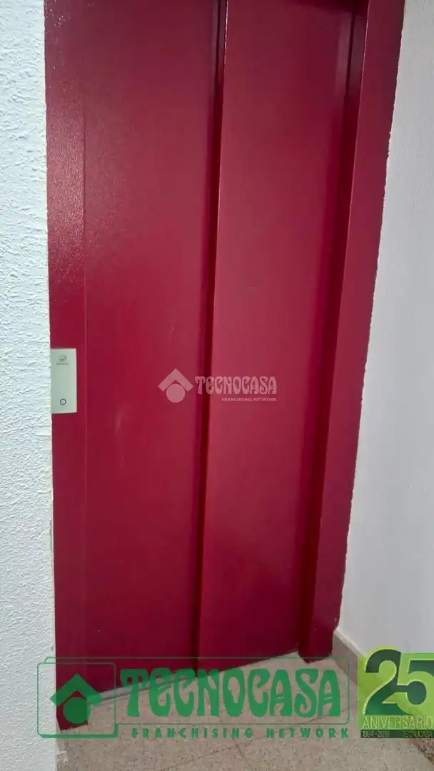 Pis amb ascensor en venda a C. de la Picota, imagen 6