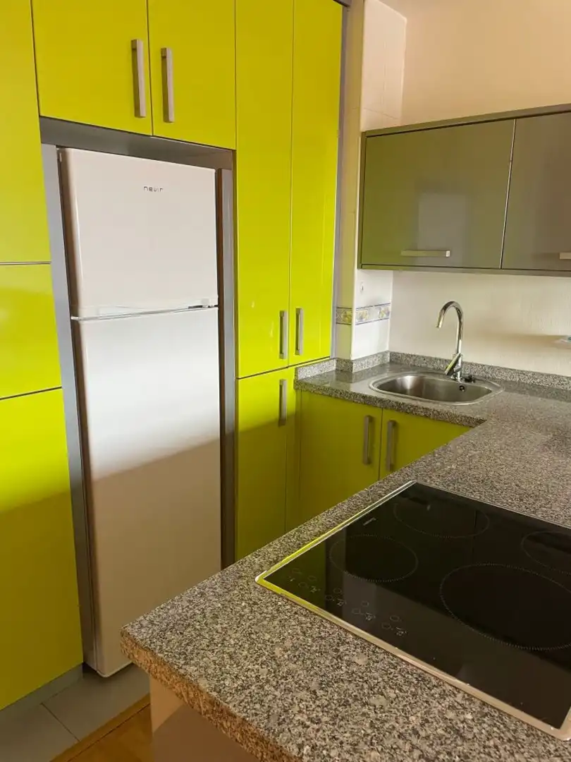 Wohnung mit Aufzug zur Miete in Villamayor - Calle Filiberto Villalobos, imagen 10