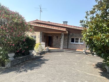 Haus mit Garten zum Verkauf in Avenida del Campo