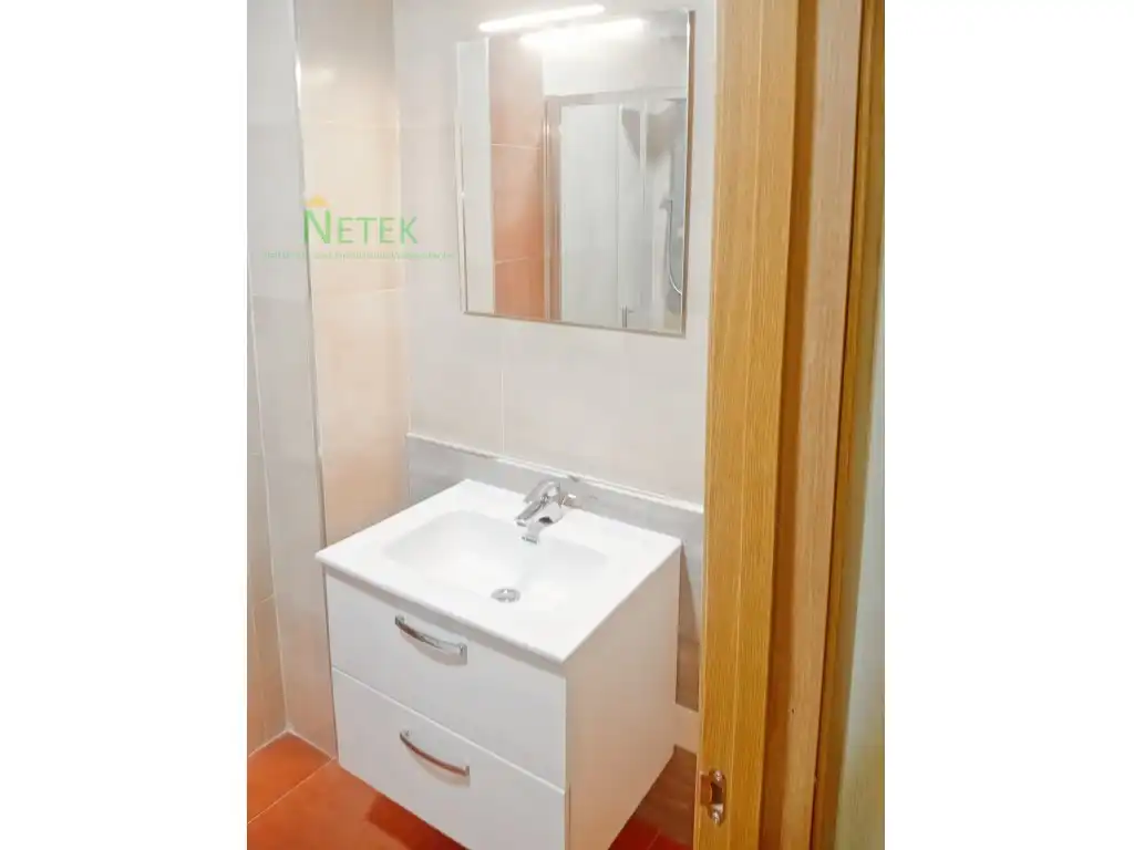Baño de Planta baja en venta en Almoradí con Horno