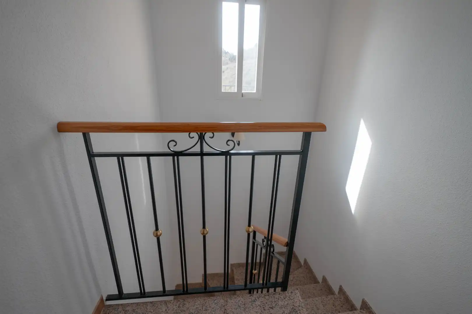 Einfamilien-Reihenhaus zum Verkauf in Albuñol mit Terrasse, Möbliert und Balkon
