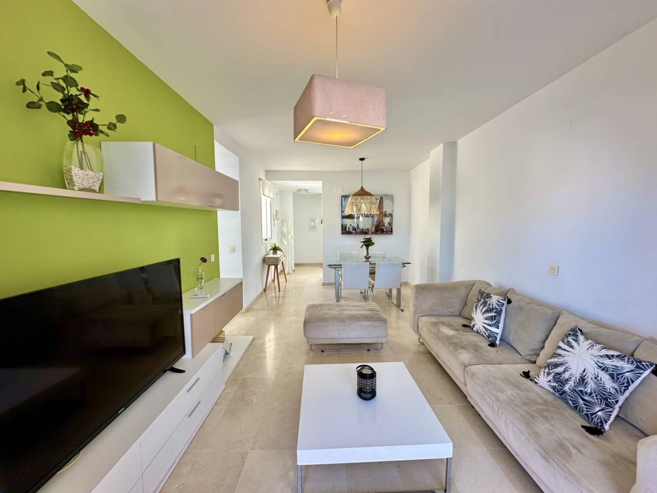 Sala d'estar de Àtic en venda en Rincón de la Victoria amb Aire condicionat, Terrassa i Traster