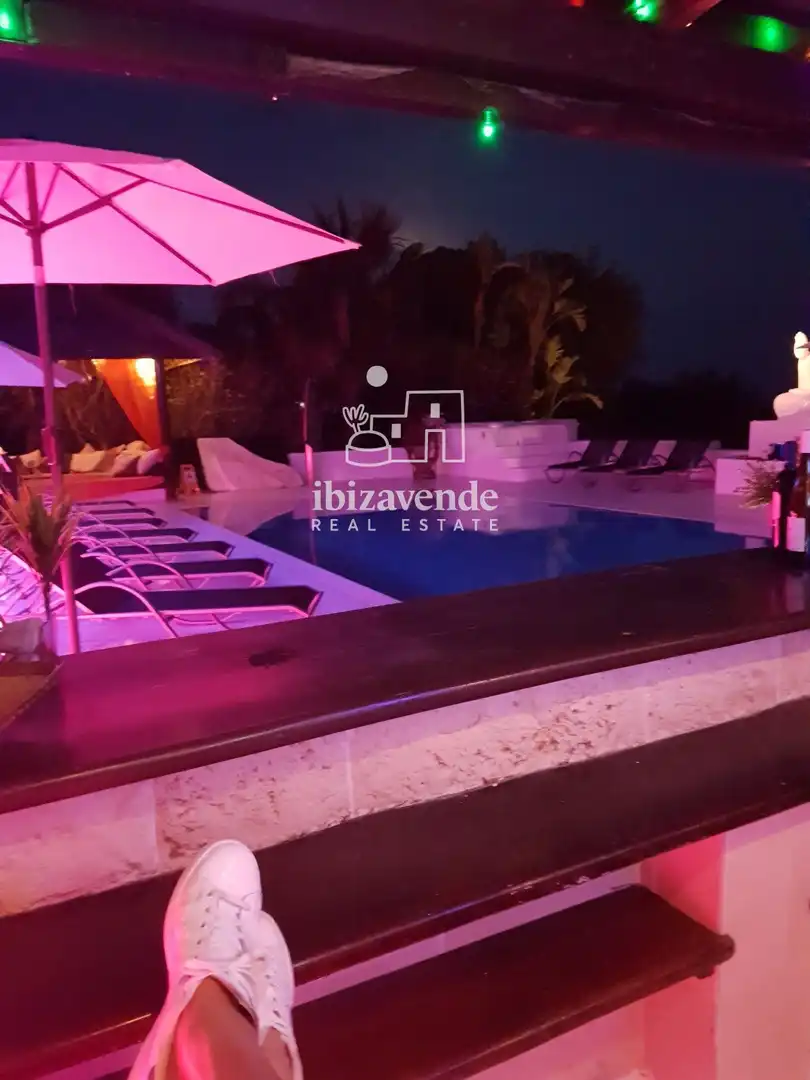 Houses for sale in Santa Eulària des Riu  with Air Conditioner, Private garden and Terrace