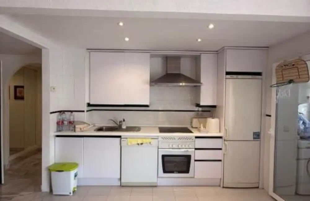 Cocina de Apartamento en venta en Marbella con Aire acondicionado, Terraza y Piscina