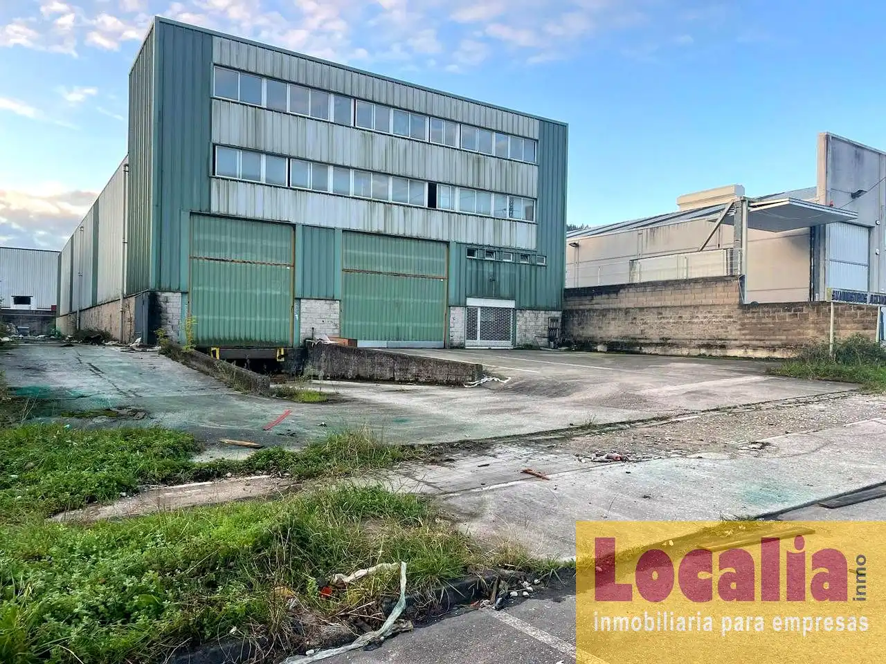 Exterior view of Industrial buildings for rent in Los Corrales de Buelna 
