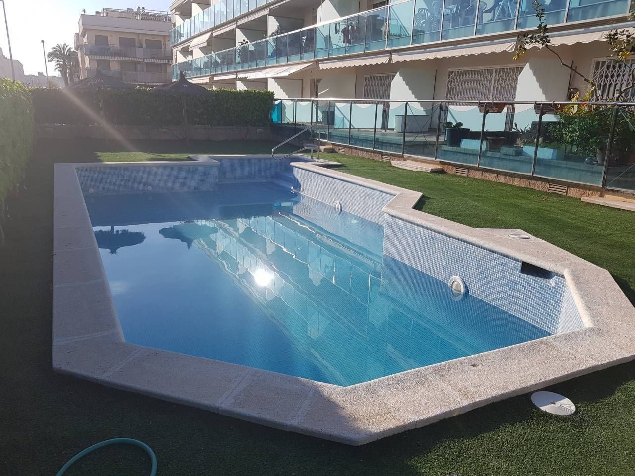Swimming pool of Flat for sale in Cubelles  with Air Conditioner, Heating and Terrace