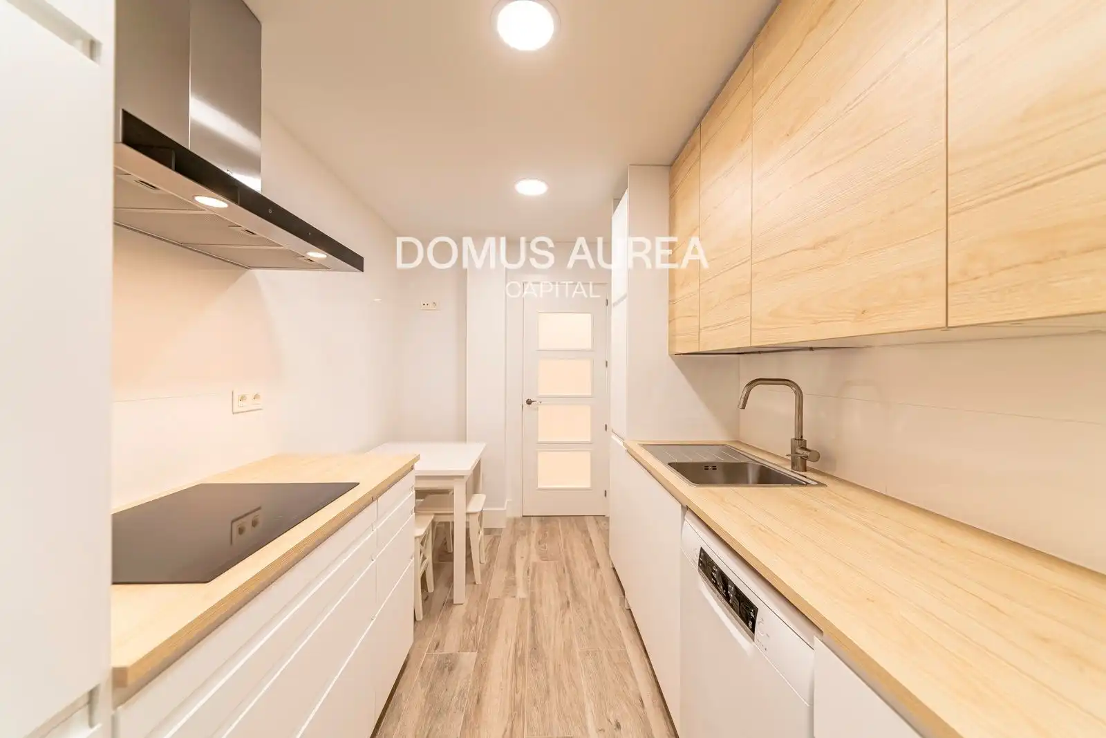 Cocina de Piso de alquiler en Madrid con Aire acondicionado, Calefacción y Parquet