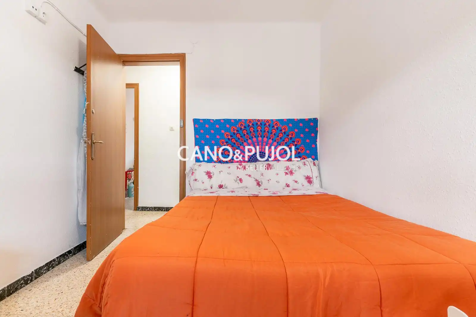 Habitación de Piso en venta en Olesa de Montserrat con Terraza
