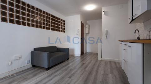 Foto 2 de Pis en venda a Carrer de la Renclusa, Les Planes, Barcelona