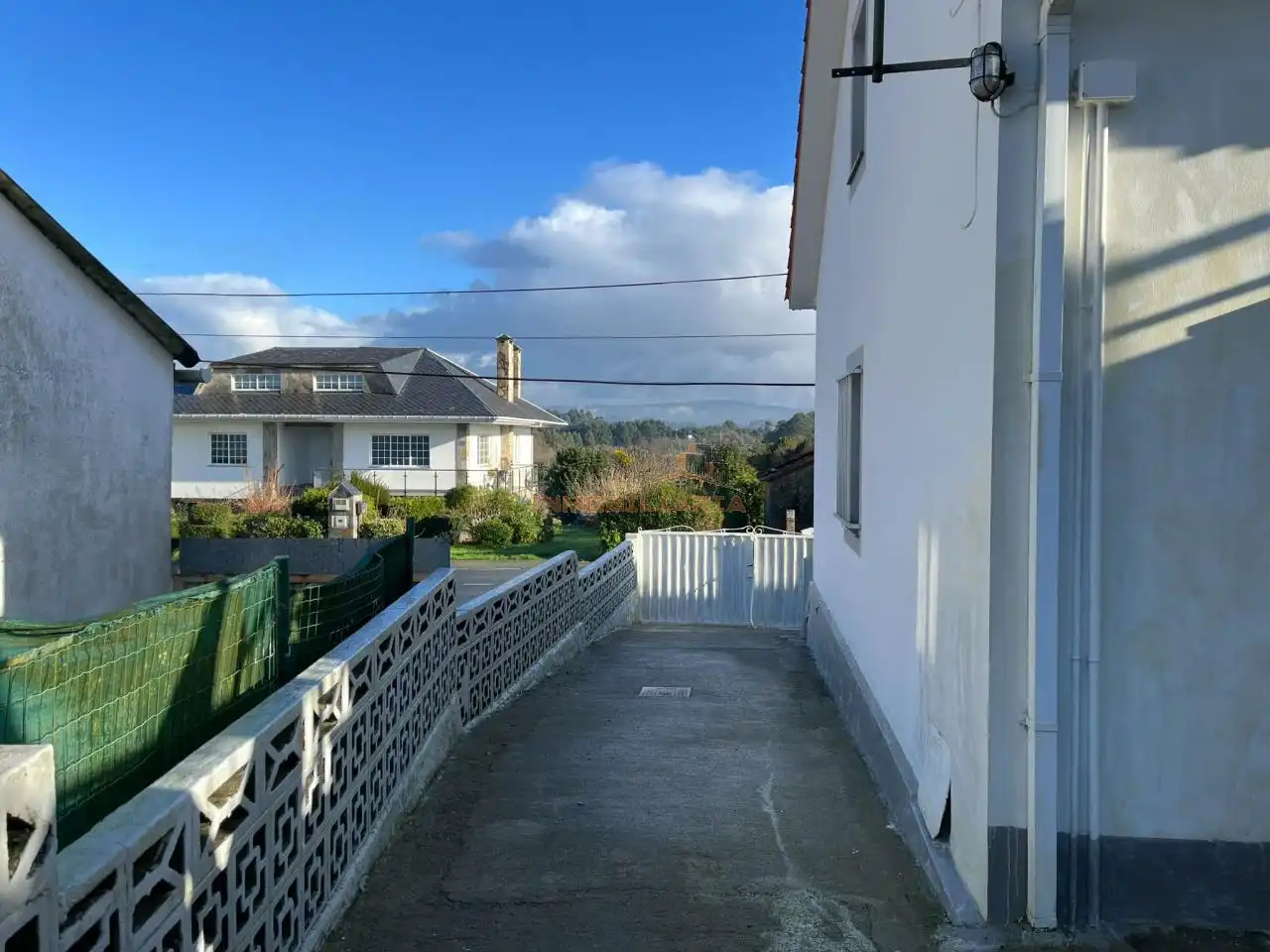 Vista exterior de Casa o xalet en venda en Ferrol amb Calefacció i Jardí privat