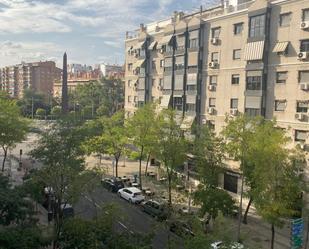 Exterior view of Study to rent in  Madrid Capital  with Air Conditioner