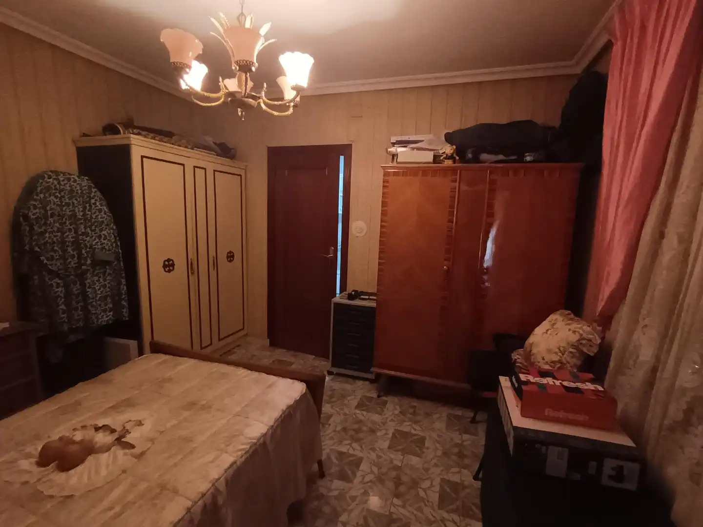 Dormitori de Casa o xalet en venda en Puertollano amb Aire condicionat, Calefacció i Moblat