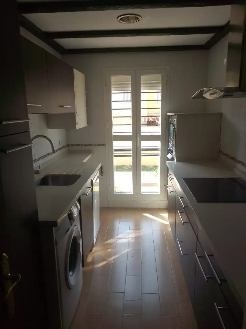 Piso de alquiler en Avenida de Adolfo Suárez, Arco Norte - Avda. España