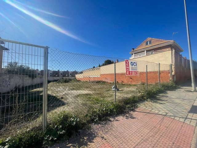 Terreno residencial en Venta en Hispanoamérica - Comunidades