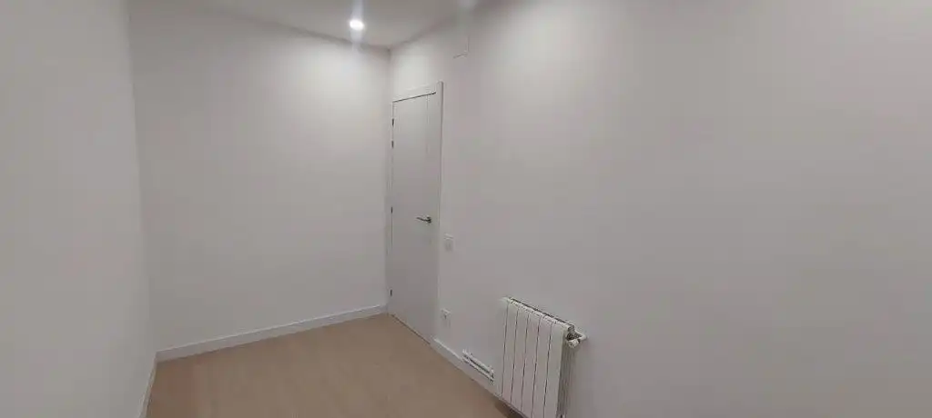 Piso en venta en Sant Joan Despí con Aire acondicionado, Calefacción y Horno