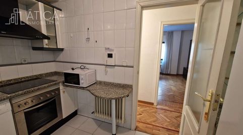 Foto 4 de Piso de alquiler en Carmelitas, Salamanca Capital