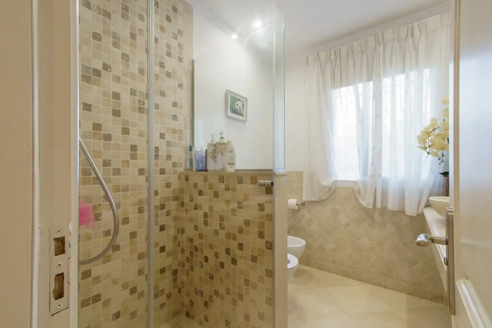 Baño de Casa o chalet en venta en Marbella con Aire acondicionado, Jardín privado y Terraza