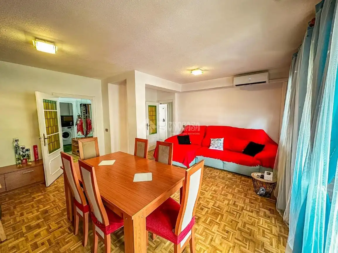 Living room of Flat for sale in Parla  with Heating and Terrace