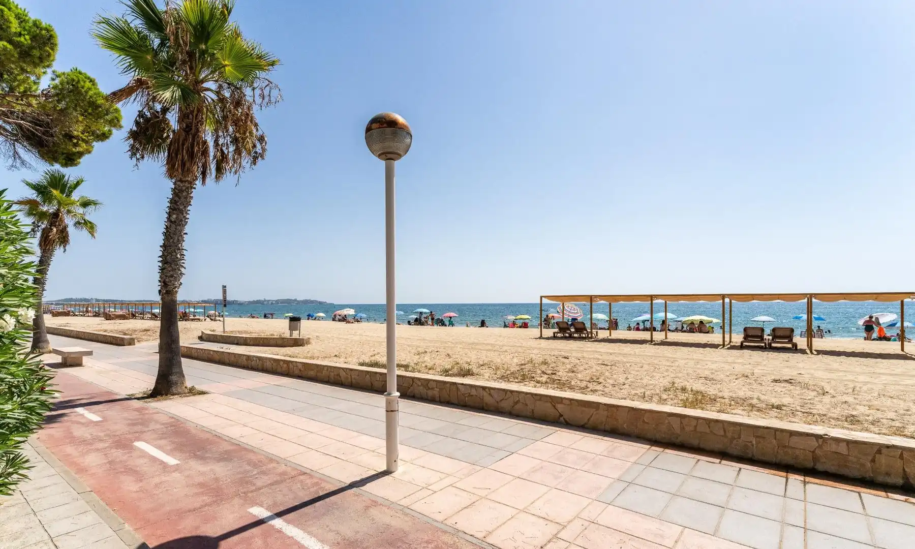 Vista exterior de Casa o chalet de alquiler en Cambrils con Aire acondicionado, Terraza y Amueblado