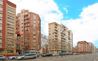 Vista exterior de Pis en venda en  Zaragoza Capital amb Calefacció, Traster i Balcó