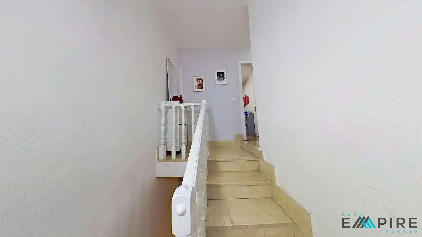 Dúplex en venta en Parla con Aire acondicionado, Calefacción y Terraza