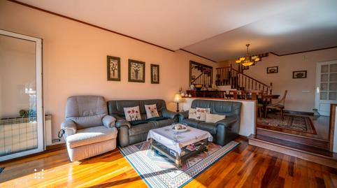 Foto 4 de Casa adosada en venda a Carrer de L'arboç, Sant Vicenç Centre, Barcelona