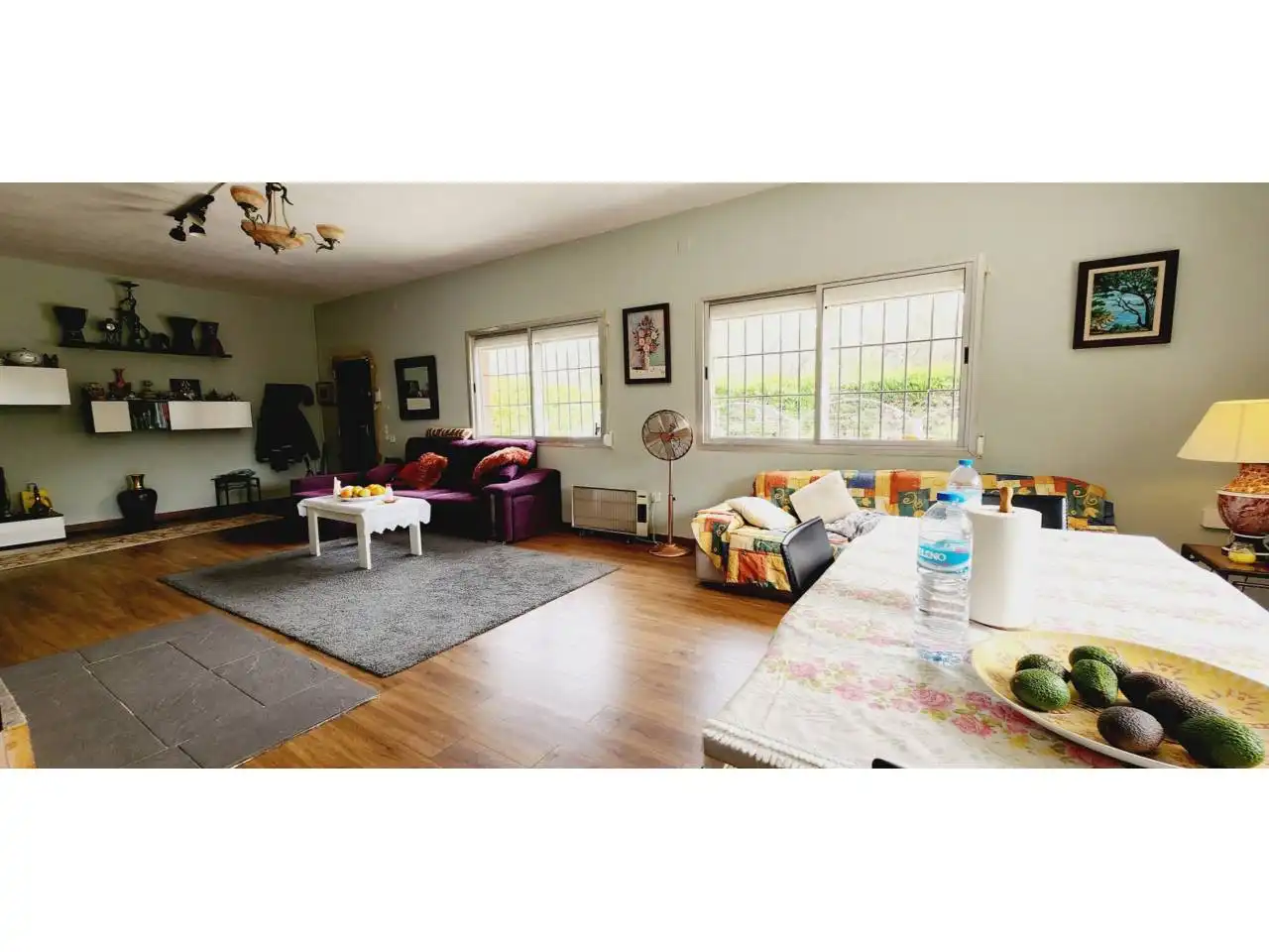 Sala de estar de Casa o chalet en venta en Rubí con Calefacción, Jardín privado y Parquet