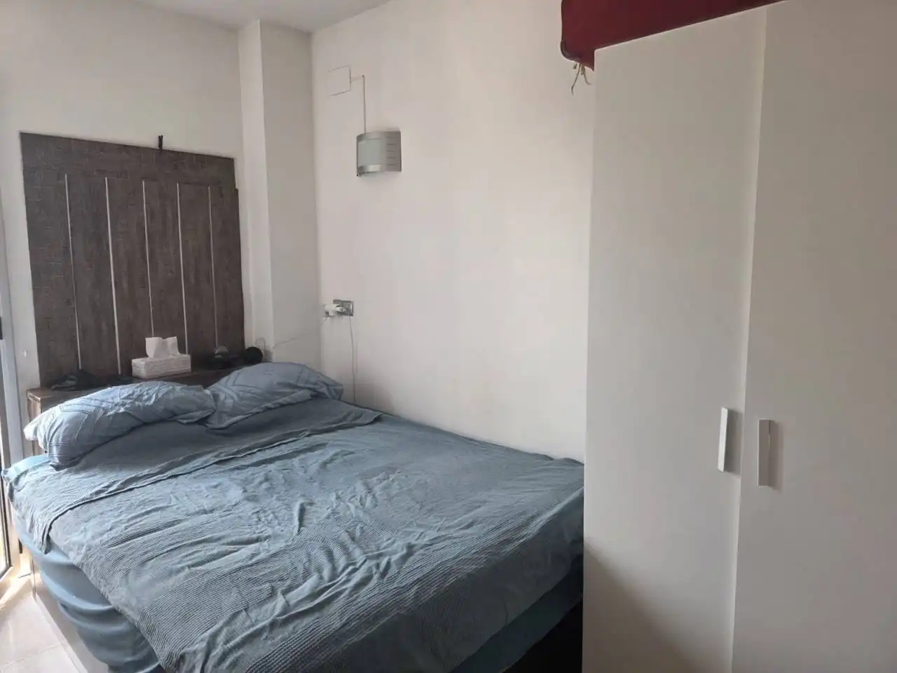Flat with terrace for sale in Calle Balmes, imagen 4