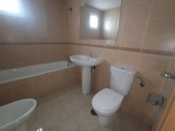 Baño de Piso en venta en Illescas con Calefacción