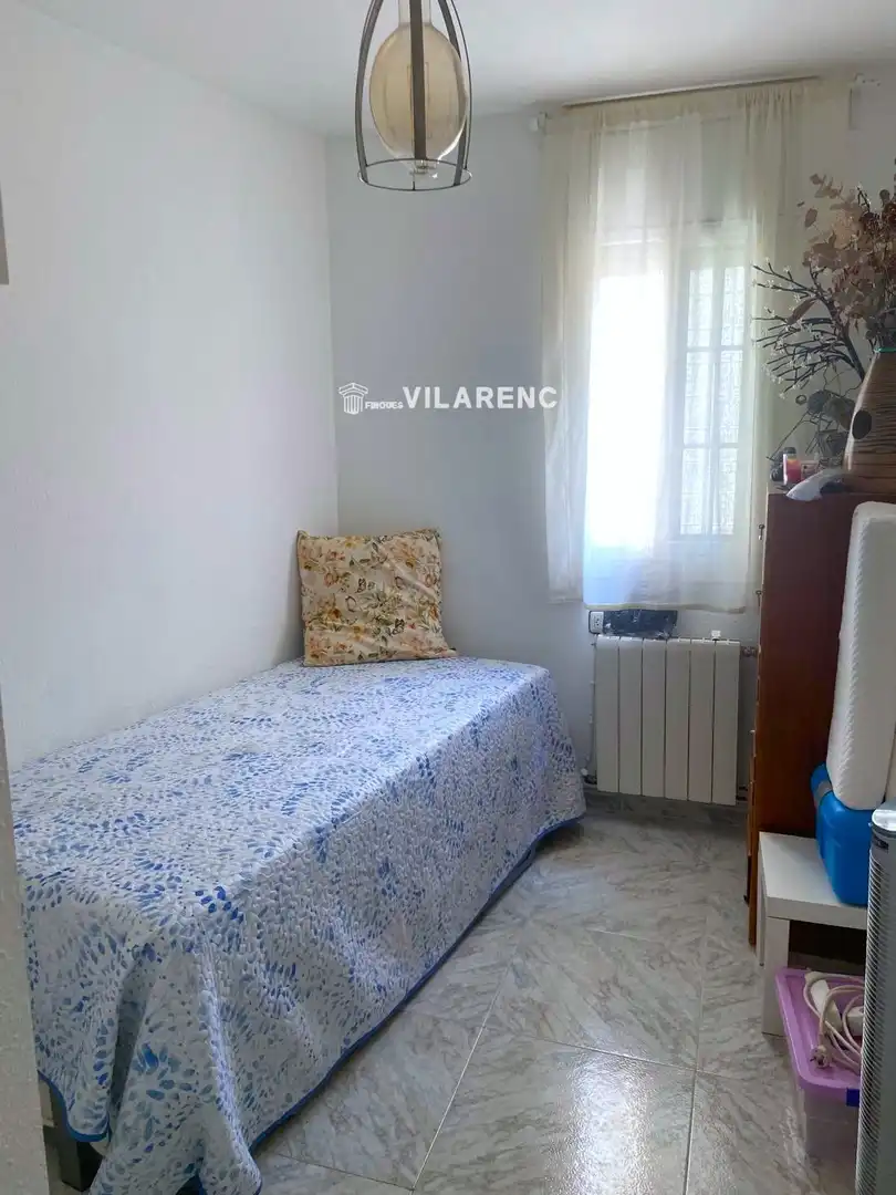 Habitación de Piso en venta en El Vendrell con Aire acondicionado, Calefacción y Jardín privado