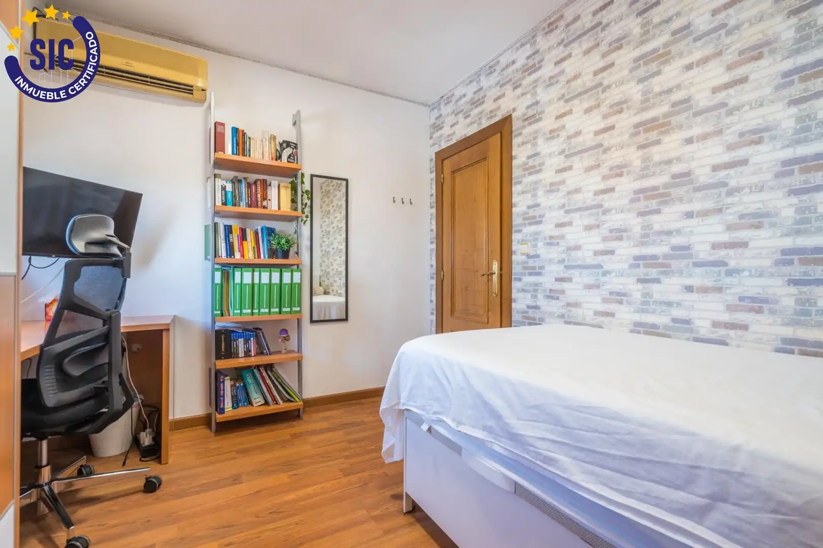 Habitación de Piso en venta en Valencia con Aire acondicionado, Calefacción y Parquet