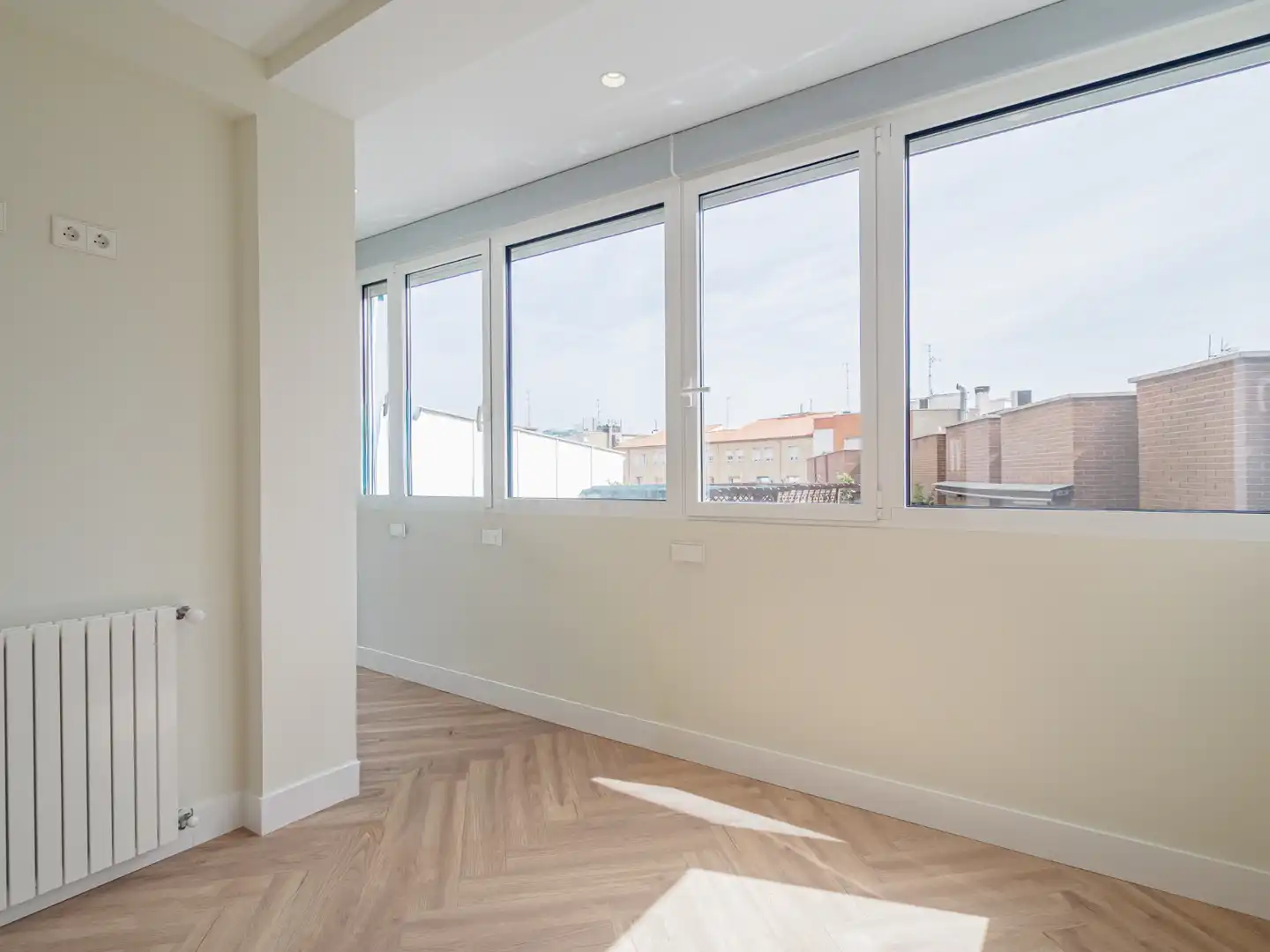 Dormitori de Àtic en venda en Madrid amb Aire condicionat, Calefacció i Parquet