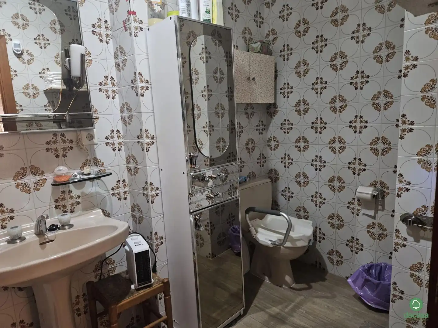 Bany de Pis en venda en Huelva amb Terrassa i Balcó