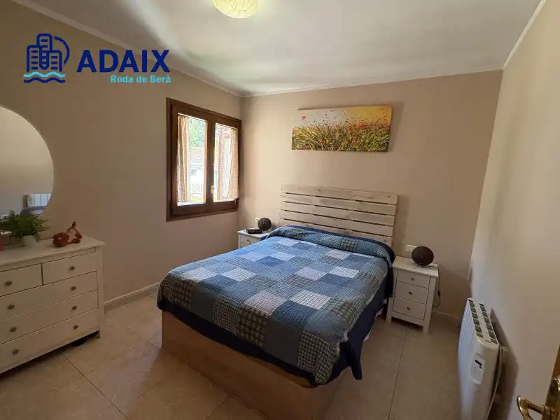 Casa adosada en venda a Roda de Berà